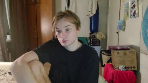 Daniel online show from November 3, 10:22 pm