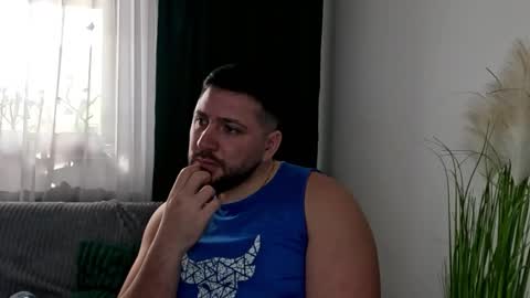 gold_alpha_boy online show from February 21, 9:21 am