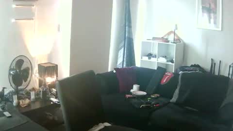 goldyguy011 online show from December 23, 1:03 am