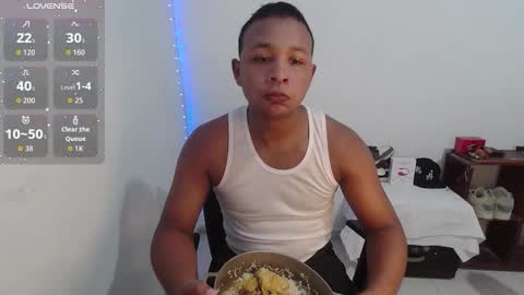 Snapshot of goos_cum chatting on October 8, 12:26 am Goos online show from October 8, 12:26 am