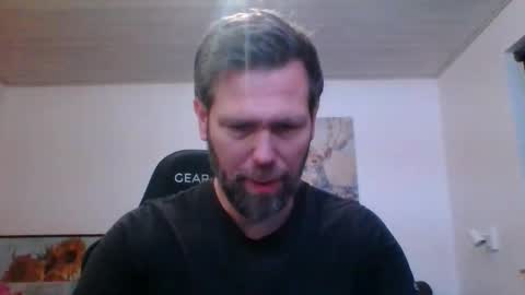 gottalop online show from November 25, 3:36 pm