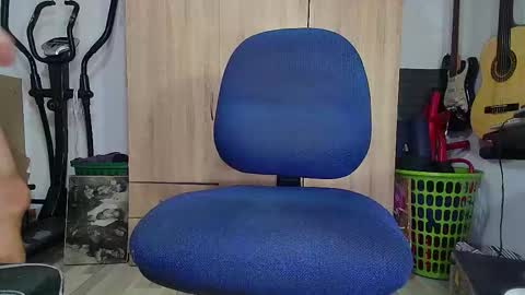 grayrosty online show from October 15, 2:13 pm