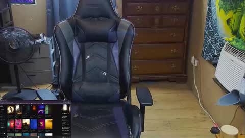 Greenlungs8195 online show from November 30, 6:48 am