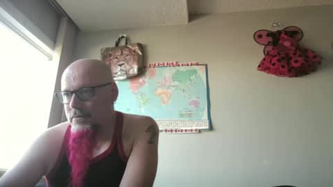 Snapshot of gregrev chatting on September 16, 11:05 pm gregrev online show from September 16, 11:05 pm