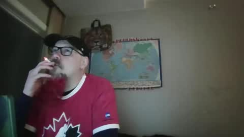 Snapshot of gregrev chatting on February 21, 1:44 am gregrev online show from February 21, 1:44 am