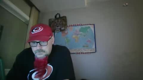 Snapshot of gregrev chatting on February 7, 1:58 am gregrev online show from February 7, 1:58 am