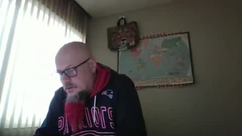 Snapshot of gregrev chatting on January 4, 11:06 pm gregrev online show from January 4, 11:06 pm