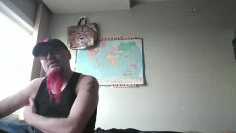 Snapshot of gregrev chatting on September 10, 12:42 am gregrev online show from September 10, 12:42 am