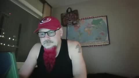 Snapshot of gregrev chatting on January 29, 1:48 am gregrev online show from January 29, 1:48 am