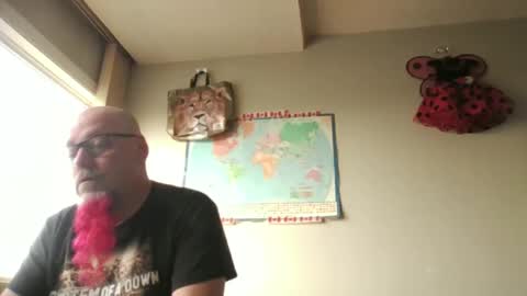 Snapshot of gregrev chatting on September 19, 12:46 am gregrev online show from September 19, 12:46 am