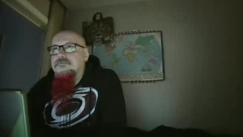 Snapshot of gregrev chatting on February 9, 1:12 am gregrev online show from February 9, 1:12 am