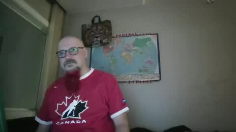 Snapshot of gregrev chatting on February 13, 1:29 am gregrev online show from February 13, 1:29 am