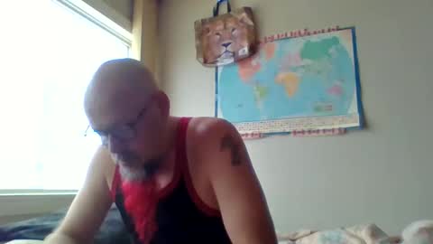 Snapshot of gregrev chatting on December 18, 9:18 pm gregrev online show from December 18, 9:18 pm