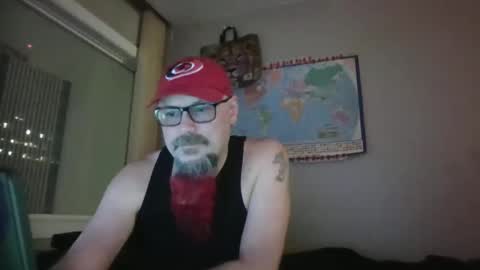 Snapshot of gregrev chatting on January 22, 1:20 am gregrev online show from January 22, 1:20 am