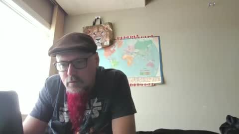 Snapshot of gregrev chatting on February 11, 10:39 pm gregrev online show from February 11, 10:39 pm