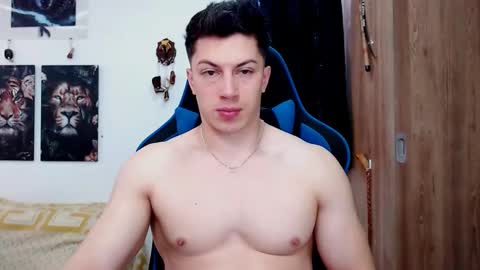 griego01 online show from December 3, 7:11 pm