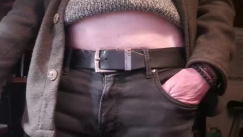 Snapshot of grimbergen123 chatting on February 11, 9:56 pm Grim online show from February 11, 9:56 pm