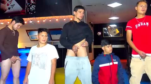 GRIVALS. THOMAS AND DAMIAND online show from January 14, 5:12 pm