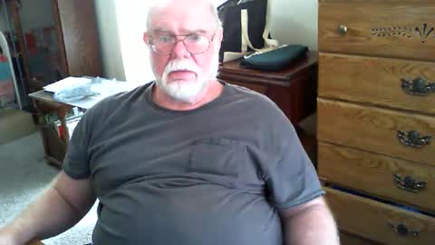 Gary online show from April 4, 2:47 pm