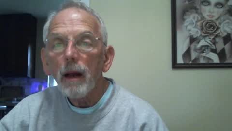 Snapshot of gulfcoast1952 chatting on February 17, 1:31 pm Roy online show from February 17, 1:31 pm