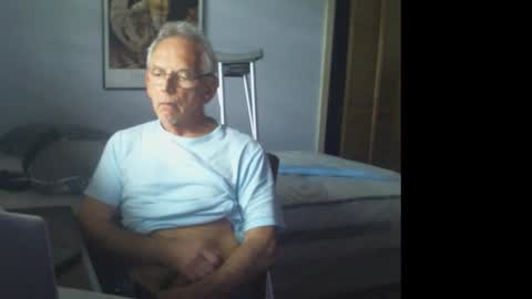 Roy online show from March 8, 3:05 pm