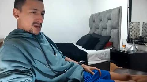 karim online show from March 9, 10:41 am