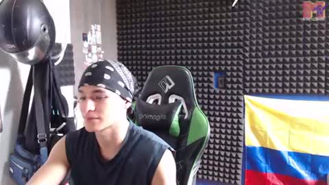 Gymbro42 online show from July 1, 7:03 pm