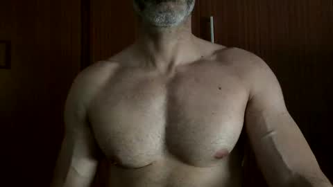 gymvlc online show from May 29, 11:20 am