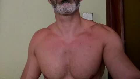 gymvlc online show from July 27, 11:17 am