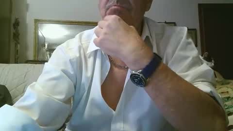 gyrdy online show from December 13, 4:05 pm