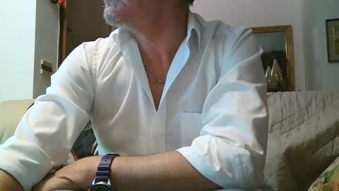 gyrdy online show from January 4, 5:58 pm