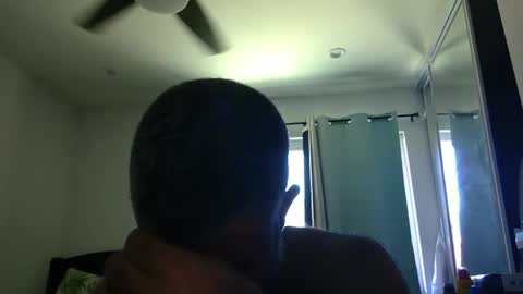 h0nest84 online show from September 28, 11:03 pm