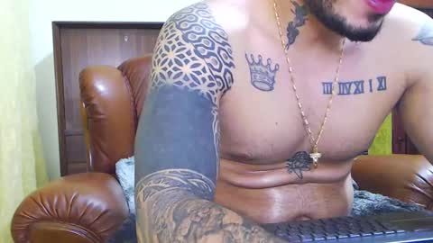 Snapshot of hades_carter chatting on February 27, 11:04 pm Hades online show from February 27, 11:04 pm