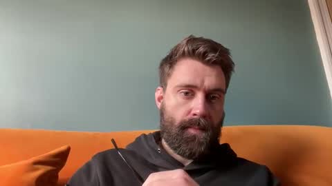 hairy_andhung online show from April 2, 2:58 pm