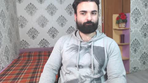 Hairy Tyler online show from December 2, 8:31 pm