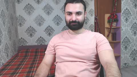 Hairy Tyler online show from January 12, 1:00 am