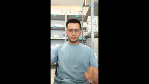 Damian online show from April 9, 2:34 pm