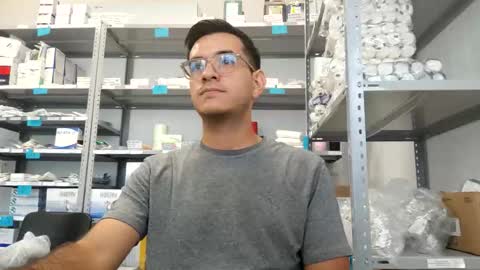 Damian online show from April 7, 2:50 pm