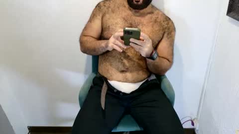 hairyinstinct online show from November 2, 3:11 am