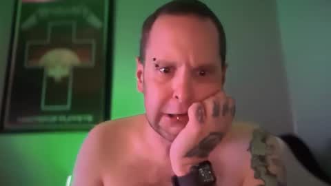 Snapshot of hand_banana_420 chatting on September 13, 10:33 pm hand_banana_420 online show from September 13, 10:33 pm