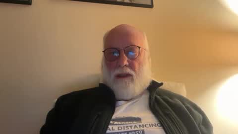 handful57345 online show from February 13, 8:31 am