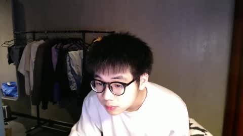 handsome_mannn online show from February 24, 9:09 pm