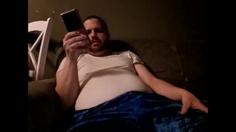 Handsomedaddy198923 online show from March 5, 8:54 am