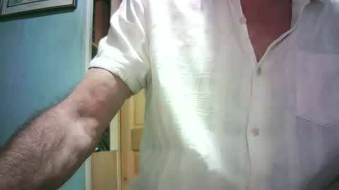 handymanforyou177322 online show from December 5, 10:17 pm