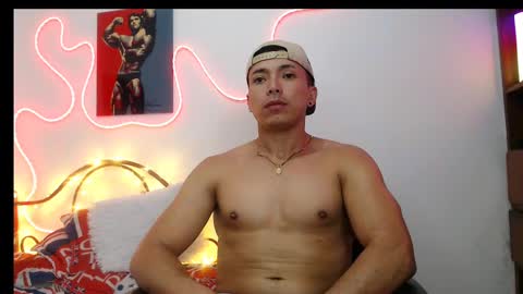 Hank online show from March 1, 12:23 pm