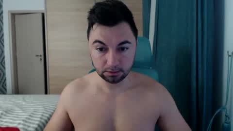 HankMalone online show from December 13, 4:22 am