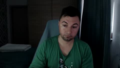 HankMalone online show from April 11, 3:57 am