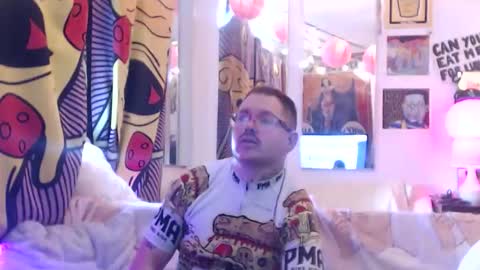 hank rams online show from April 16, 2:28 pm