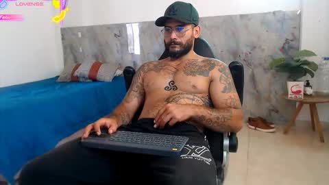 hanz_col online show from November 5, 3:03 pm