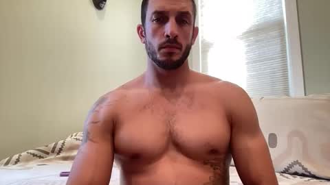 hard_runner_ online show from October 21, 2:42 pm